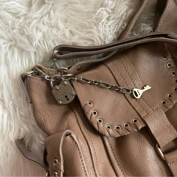 We The Free Baby Leigh Distressed Tote Bag - Picture 4 of 4